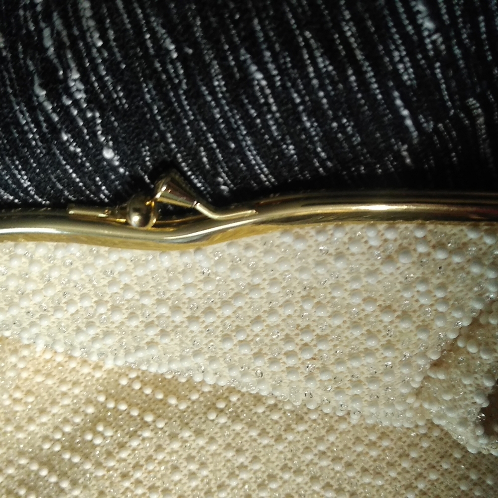 Corey bead purse